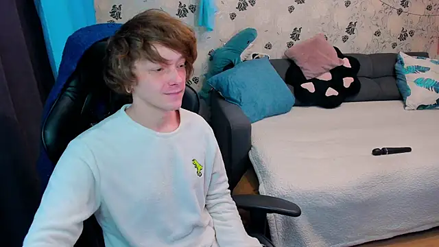 Snapshot of lakmsrrrmrrr chatting on 5, 12, 2025 lakmsrrrmrrr online show from 5, 12, 2025