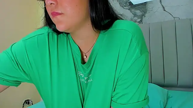 Snapshot of MAGIEVANS1 chatting on 17, 3, 2025 MAGIEVANS1 online show from 17, 3, 2025