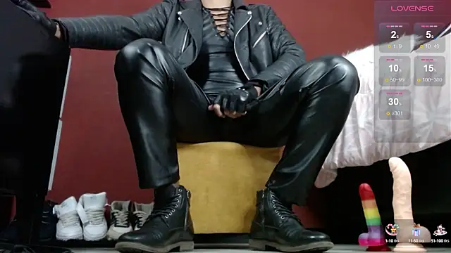 Snapshot of TomLover_12 chatting on 30, 1, 2025 TomLover 12 online show from 30, 1, 2025