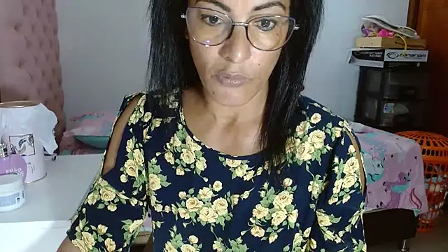 kateleyagrey online show from 22, 3, 2025