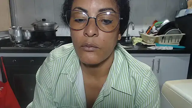 kateleyagrey online show from 17, 11, 2025