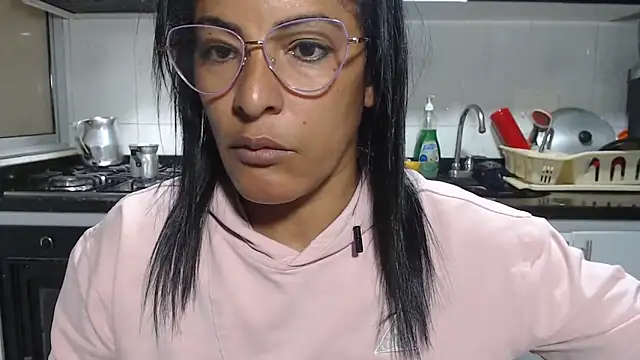 kateleyagrey online show from 15, 4, 2026