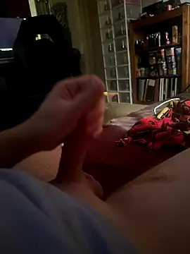 Snapshot of whitestroker chatting on 23, 10, 2025 whitestroker online show from 23, 10, 2025