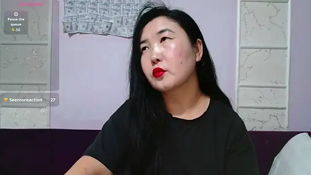 Snapshot of Bet_Lu chatting on 18, 12, 2025 Bet Lu online show from 18, 12, 2025