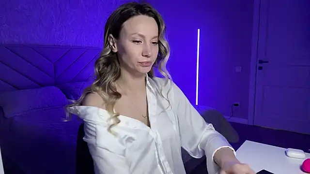 Alice Wonders online show from 7, 2, 2025