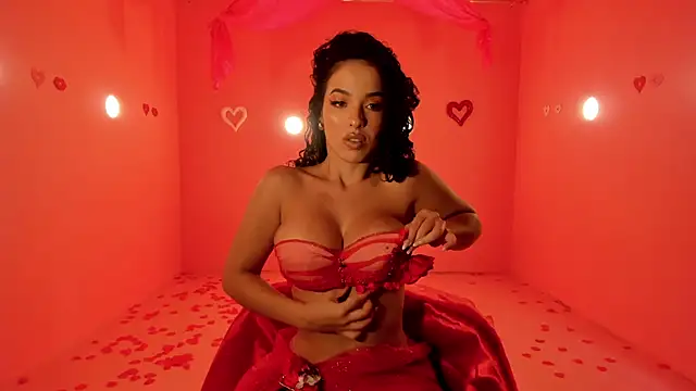 RoseFerrera online show from 14, 2, 2025