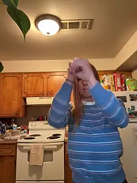 Snapshot of ClumsyLink chatting on 16, 11, 2025 ClumsyLink online show from 16, 11, 2025