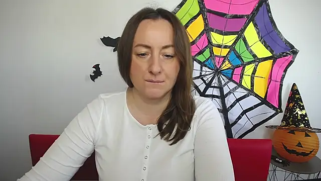 Abby Taylorr online show from 30, 10, 2025