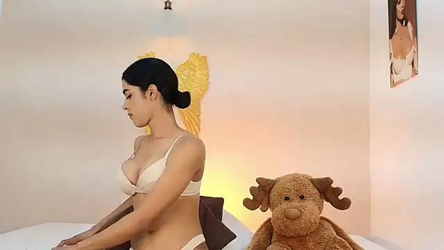 salome Collins 1 online show from 27, 11, 2025