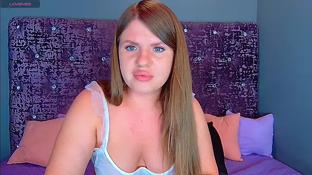 NoraBigAss online show from 11, 2, 2025