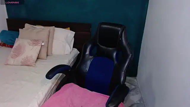 scaelettdubois online show from 8, 2, 2026