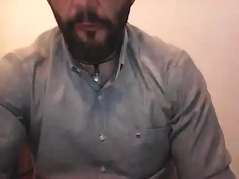 Snapshot of Kalel17073 chatting on 10, 6, 2026 Kalel17073 online show from 10, 6, 2026