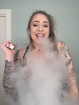 Snapshot of Cumming_atme chatting on 9, 11, 2025 Cumming atme online show from 9, 11, 2025