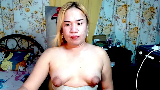 Snapshot of Bigdirtynipples chatting on 25, 9, 2025 Bigdirtynipples online show from 25, 9, 2025