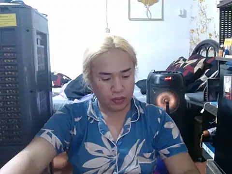 Snapshot of Bigdirtynipples chatting on 15, 10, 2025 Bigdirtynipples online show from 15, 10, 2025