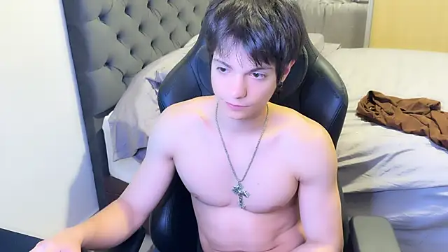 Snapshot of SasukeUhchiaa chatting on 2, 3, 2025 SasukeUhchiaa online show from 2, 3, 2025