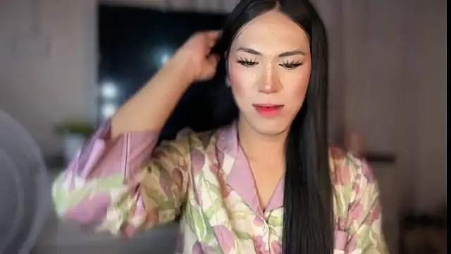 Ts glamxxxx online show from 8, 3, 2026