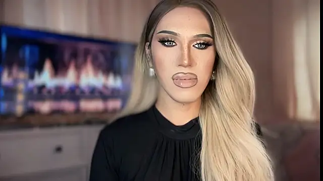 Ts glamxxxx online show from 4, 4, 2026