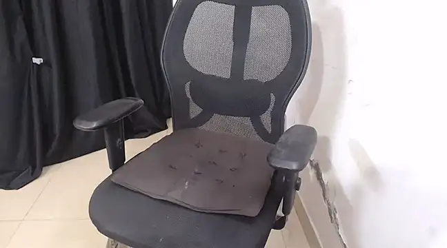 Snapshot of sexy_vani1 chatting on 14, 2, 2025 sexy vani1 online show from 14, 2, 2025