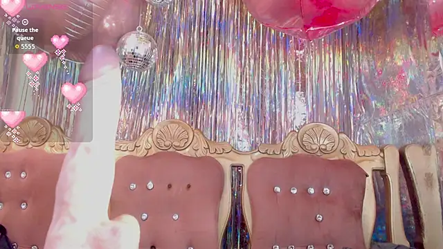 Snapshot of slutty_hotwife chatting on 16, 12, 2025 slutty hotwife online show from 16, 12, 2025