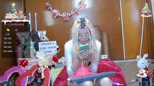 Skinygirl online show from 19, 12, 2024