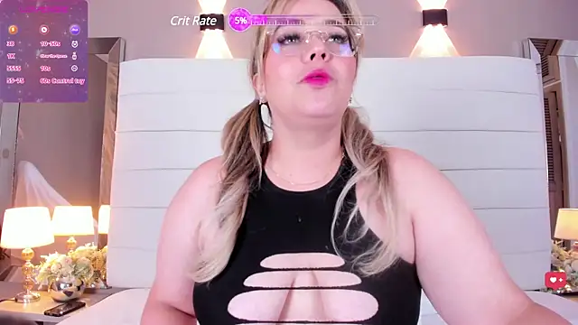 Snapshot of Charlotte93_ chatting on 22, 3, 2025 Charlotte93 online show from 22, 3, 2025