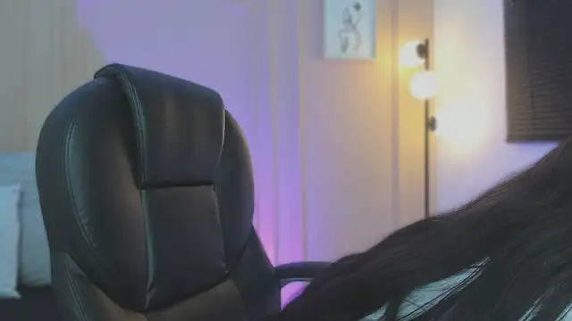 lucy neil online show from 3, 4, 2026