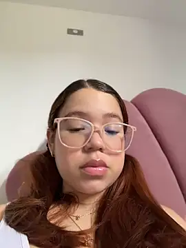 Lucyklein2022 online show from 21, 7, 2026