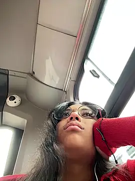 vaness weet online show from 13, 2, 2025