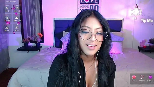 vaness weet online show from 6, 3, 2025