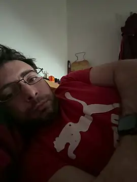 Snapshot of Italo1988 chatting on 31, 12, 2024 Italo1988 online show from 31, 12, 2024