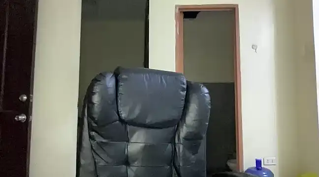 MeganTheRarest online show from 16, 2, 2025