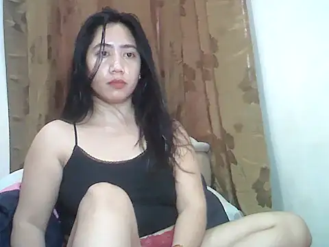 LOVENAYRA1 online show from 19, 2, 2026