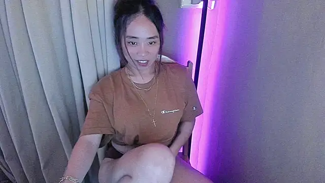 Snapshot of MissAyaCollins chatting on 17, 2, 2025 MissAyaCollins online show from 17, 2, 2025