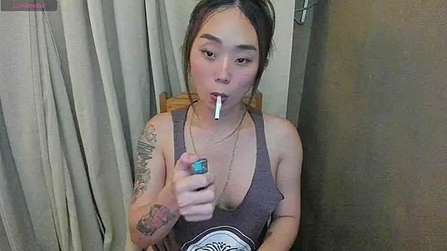 Snapshot of MissAyaCollins chatting on 12, 10, 2025 MissAyaCollins online show from 12, 10, 2025