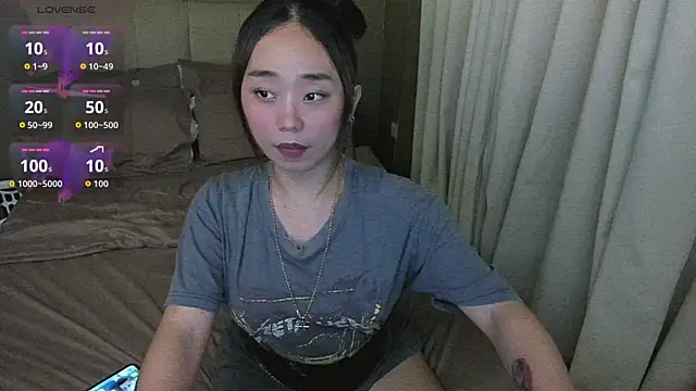 Snapshot of MissAyaCollins chatting on 26, 10, 2025 MissAyaCollins online show from 26, 10, 2025