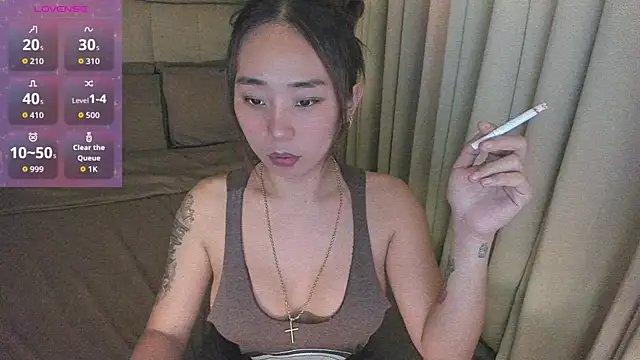 Snapshot of MissAyaCollins chatting on 4, 11, 2025 MissAyaCollins online show from 4, 11, 2025