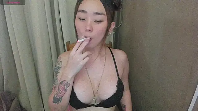 Snapshot of MissAyaCollins chatting on 19, 11, 2025 MissAyaCollins online show from 19, 11, 2025