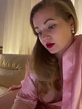 Snapshot of Lady__Maria chatting on 10, 12, 2024 Lady Maria online show from 10, 12, 2024