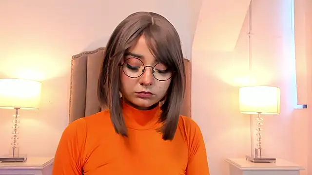 Snapshot of Emma_Torres__ chatting on 24, 2, 2025 Emma Torres online show from 24, 2, 2025