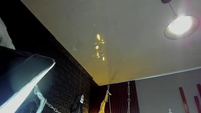 Snapshot of annie_barozzi chatting on 20, 10, 2025 annie barozzi online show from 20, 10, 2025