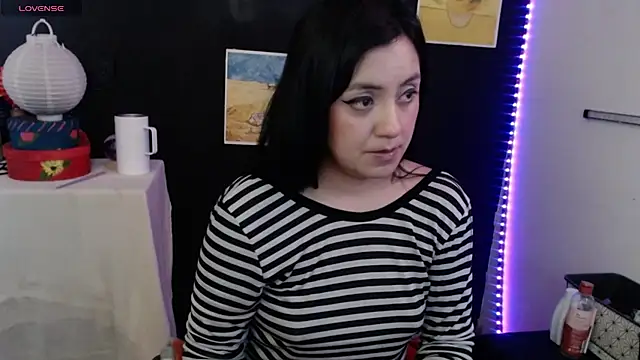 AbsentaVert online show from 7, 11, 2025