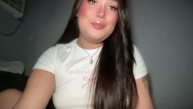 Snapshot of MissCataleyaxxx chatting on 15, 2, 2026 MissCataleyaxxx online show from 15, 2, 2026