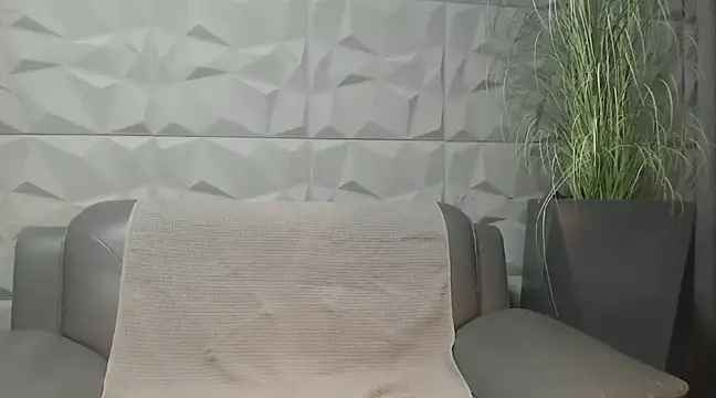 Antoniodiamond online show from 1, 2, 2025