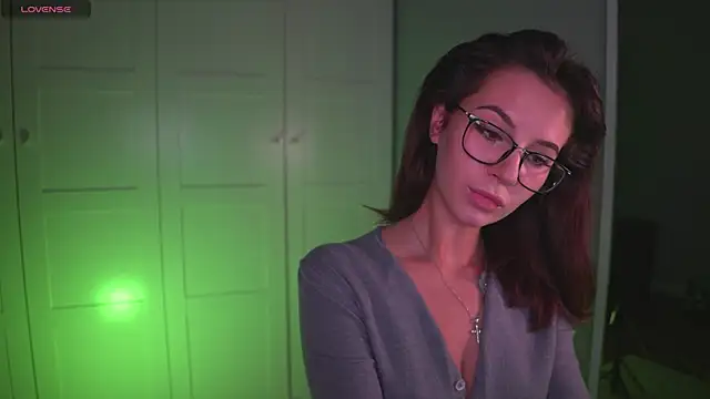 Snapshot of -JuicyMolly- chatting on 15, 10, 2025 -JuicyMolly- online show from 15, 10, 2025