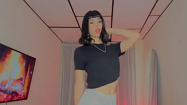 Snapshot of thebestass19 chatting on 4, 12, 2025 thebestass19 online show from 4, 12, 2025