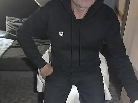 kiam471 online show from 1, 10, 2025