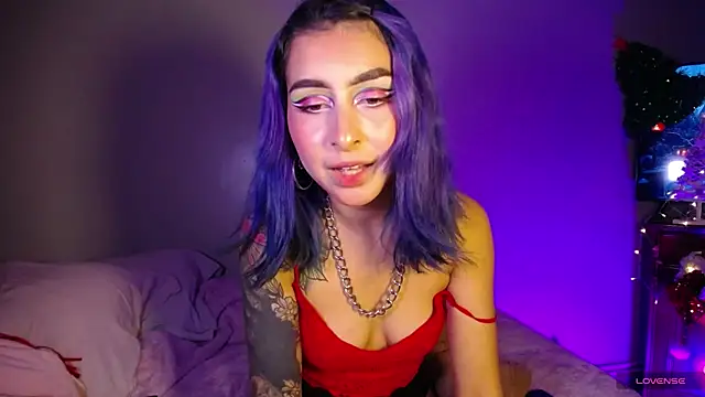 Snapshot of Cinamoonn chatting on 21, 12, 2024 Cinamoonn online show from 21, 12, 2024