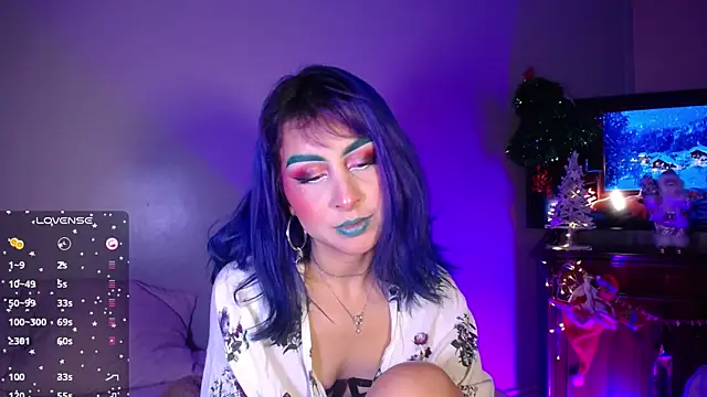 Snapshot of Cinamoonn chatting on 27, 12, 2024 Cinamoonn online show from 27, 12, 2024