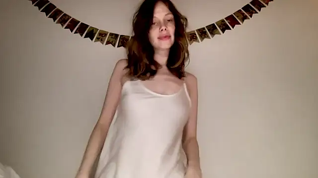 Snapshot of Nikki_Mimimi chatting on 25, 12, 2024 Nikki Mimimi online show from 25, 12, 2024